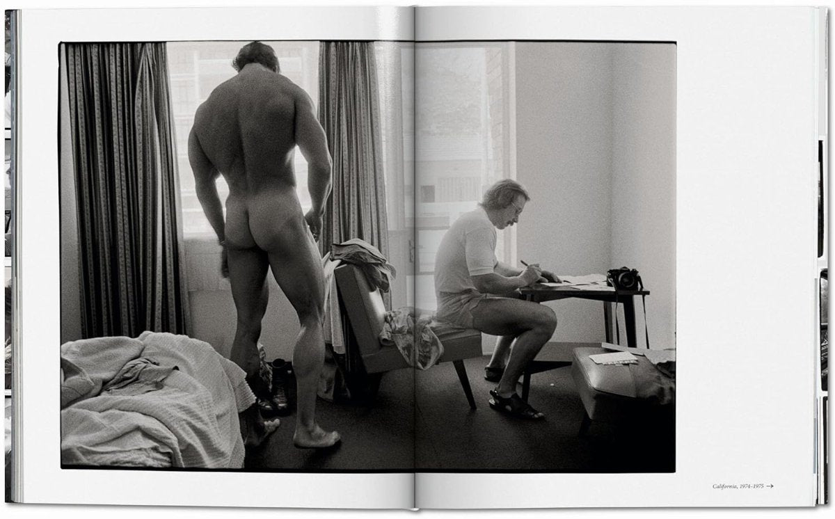 Annie leibovitz early years book inside