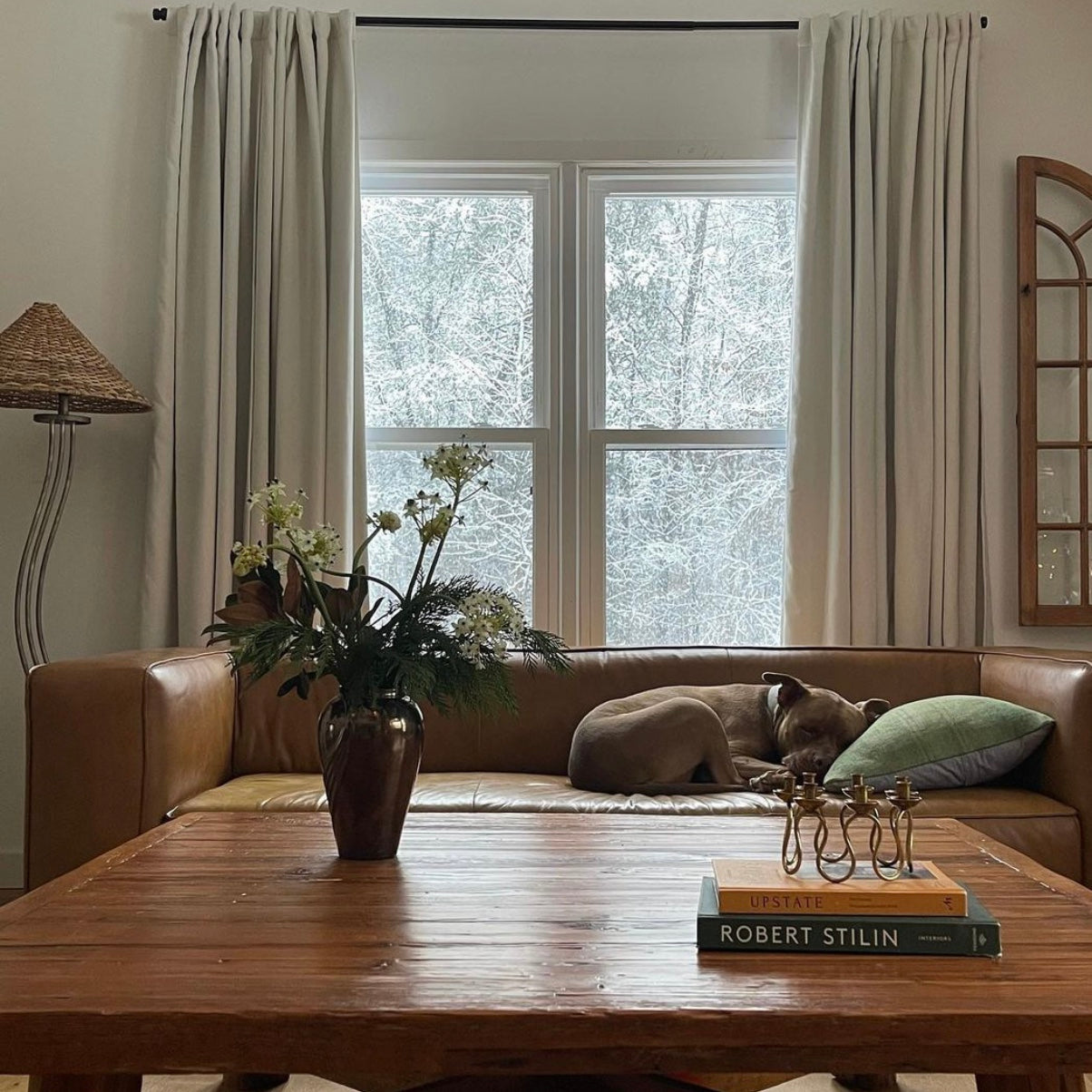 Leather wood living room orange green coffee table books